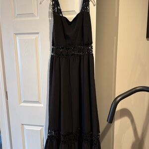 Elegant Black Lace Trim coverup